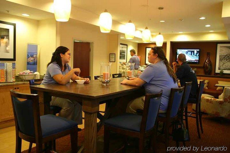 Hampton Inn Houston Willowbrook Mall Restaurant foto